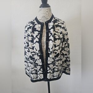 Amber Sun 100% Merino Wool Floral Embellished Cardigan sz M